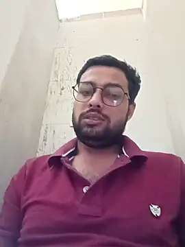 herochoclateboy online show from April 4, 4:48 pm