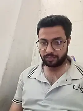 herochoclateboy online show from April 13, 4:34 pm