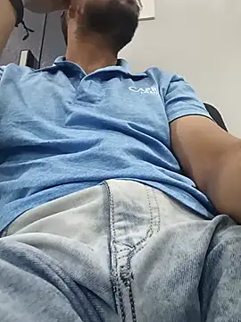 herochoclateboy online show from June 3, 6:38 am