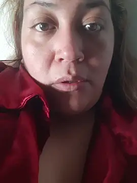 Amalianoir online show from April 27, 3:54 pm