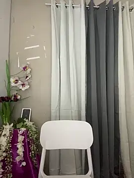  Flirtyprincess  online show from April 10, 8:08 am