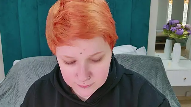 Edna Davis online show from April 12, 7:35 am