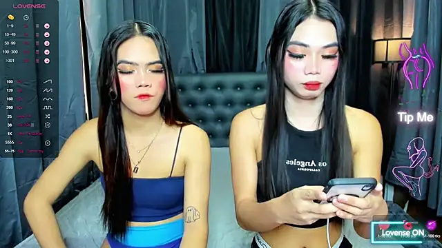 AvamoonlightX online show from April 2, 8:01 am