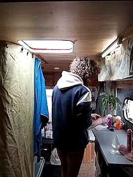 clara22aedx online show from April 20, 2:20 pm