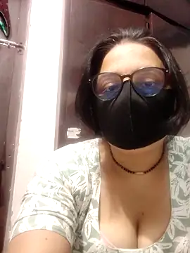 purvi46 online show from April 10, 5:50 pm