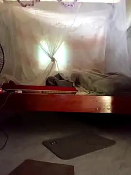 -Tipo- online show from April 16, 7:53 am