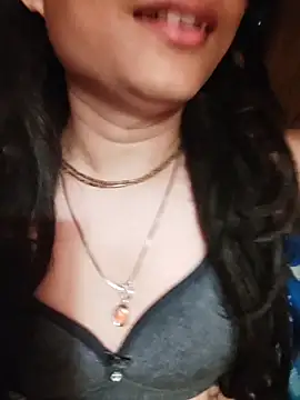 SweetTsAngel online show from April 15, 6:15 pm