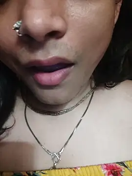 SweetTsAngel online show from April 17, 3:15 pm