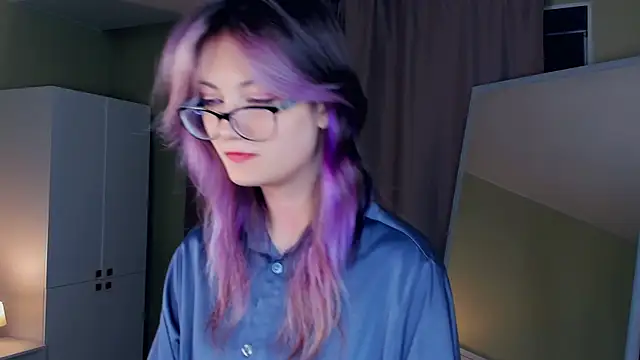 SuRenzi online show from April 8, 3:12 pm