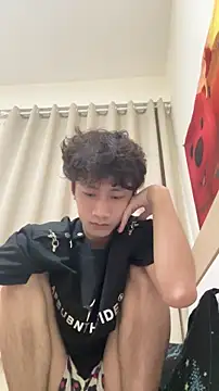Snapshot of sexyboy-3525 chatting on May 15, 2:35 pm sexyboy-3525 online show from May 15, 2:35 pm