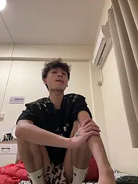 sexyboy-3525 online show from June 29, 4:19 am