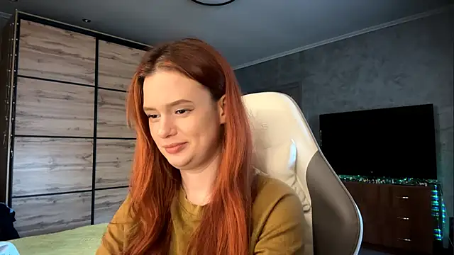 FoxyEmma online show from April 13, 3:06 pm