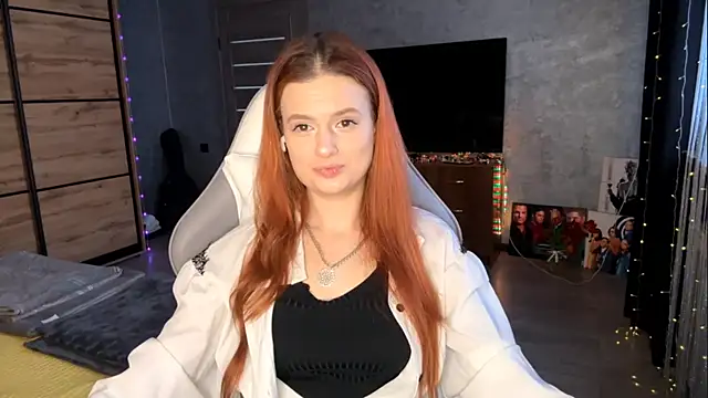 FoxyEmma online show from April 17, 12:08 pm