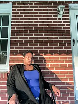 Sweetie8582 online show from March 30, 10:44 pm