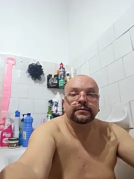 Cristo1982 online show from April 17, 6:11 pm