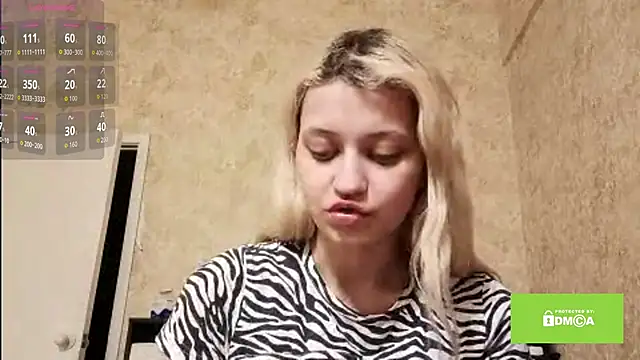 KateRiverr online show from April 7, 6:19 pm