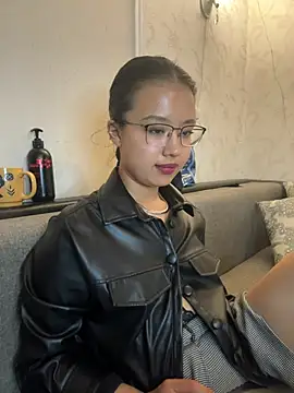 Z Milll online show from April 1, 4:48 pm