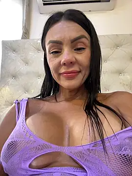 SofiParma online show from April 7, 7:03 pm