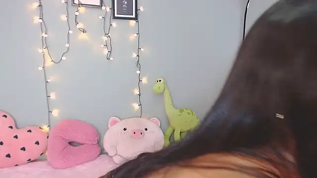 MissDulceRose online show from April 4, 12:31 am