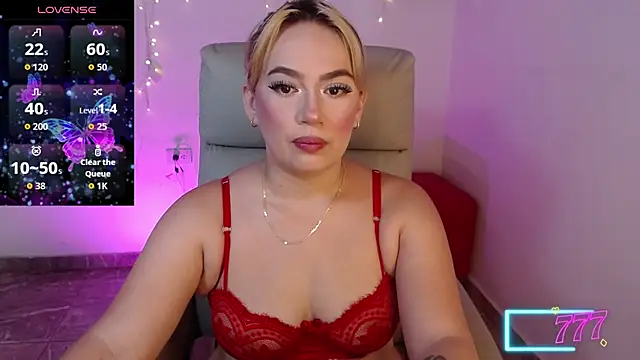 Carolina 2403 online show from July 22, 2:42 pm