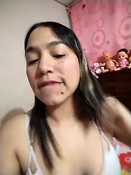 erikabella online show from April 15, 1:18 pm