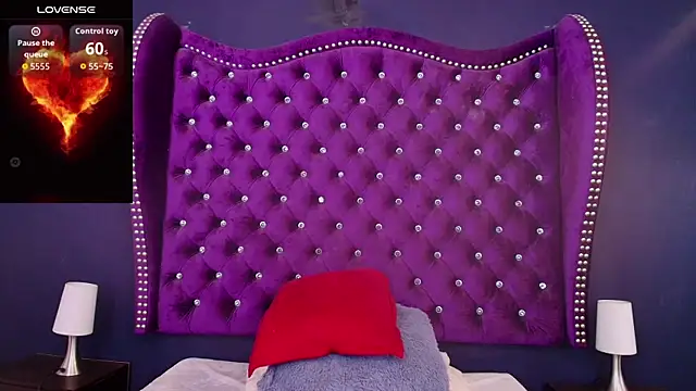 MistressNyx  online show from April 15, 1:51 pm