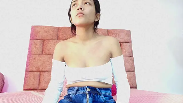 Emily Gross online show from April 14, 2:56 pm