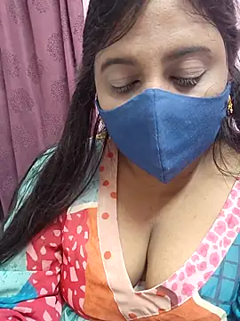 Tami-sonia online show from April 8, 1:44 pm