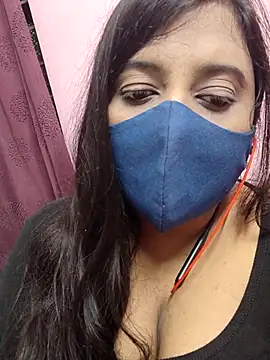 Tami-sonia online show from April 13, 3:06 pm