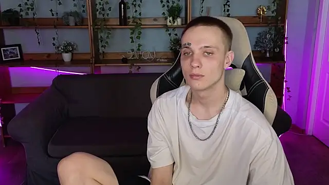 Dreamkai online show from April 8, 10:15 am