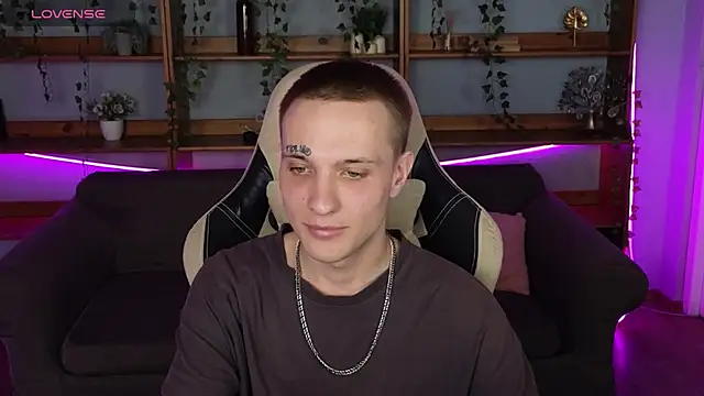 Dreamkai online show from April 12, 9:03 am