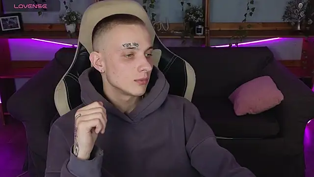 Dreamkai online show from April 14, 9:04 am