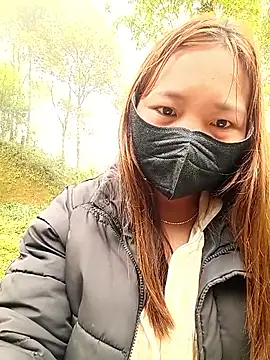 cat-kat online show from April 2, 1:47 am