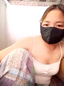 cat-kat online show from April 16, 2:40 pm