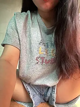 Gina-li online show from April 7, 1:06 am