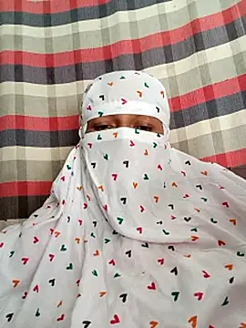 Snapshot of sapan_sexe chatting on June 5, 6:52 am sapan sexe online show from June 5, 6:52 am