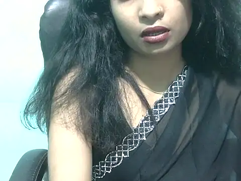 Simran hot1 online show from April 18, 3:05 pm