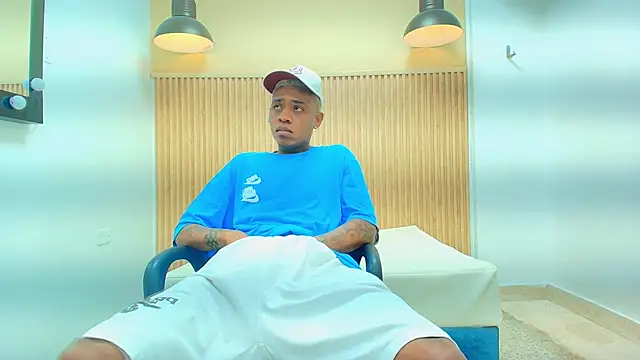 LUCA TURNER online show from April 8, 12:27 pm