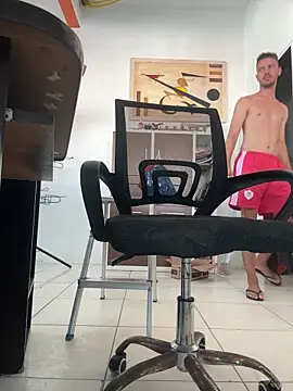 escrivao online show from April 1, 4:48 pm