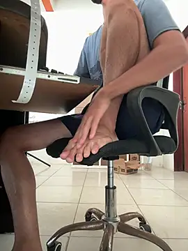 escrivao online show from April 2, 11:08 am