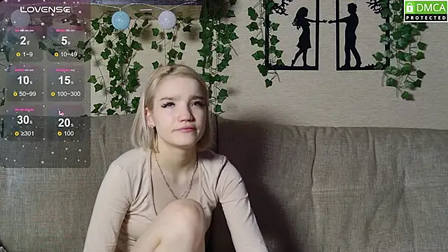 Girl Meow18 online show from June 8, 1:28 am