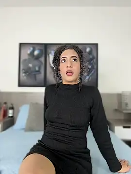 Odett Khastoff online show from April 12, 1:16 pm