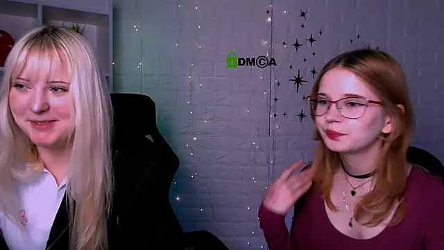 callmevivien online show from April 14, 1:17 pm