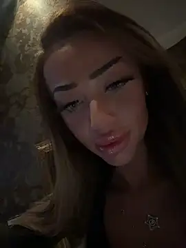 DirtyDebby online show from April 1, 6:27 pm