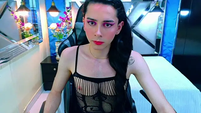 Sharlon  online show from April 4, 8:17 pm