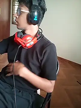 letsplaygame online show from April 8, 4:45 am