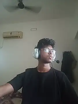 letsplaygame online show from July 18, 7:12 am