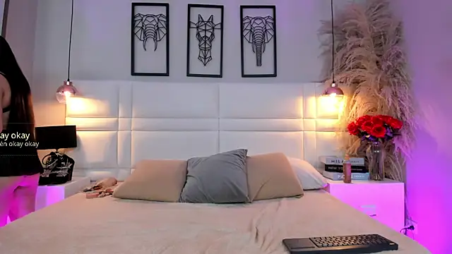 Lia  Harper online show from April 17, 3:09 am