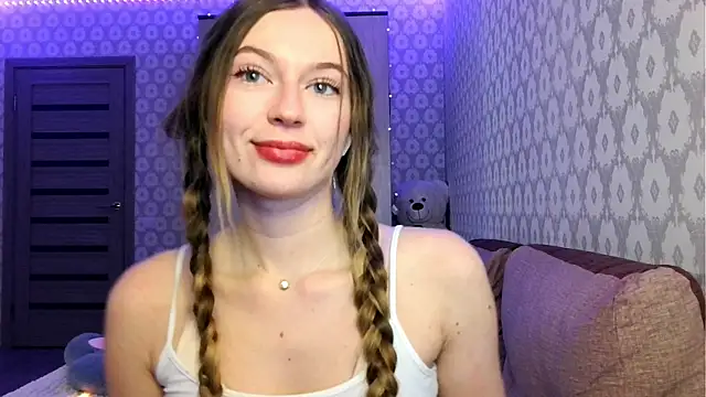 sexyamelia meow online show from May 4, 9:00 pm