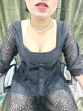 Piyu x online show from April 10, 6:45 pm